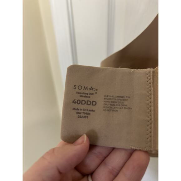 Soma Vanishing 360 Wireless Nude Bra Size 40DDD SEE DESC - Picture 3 of 11